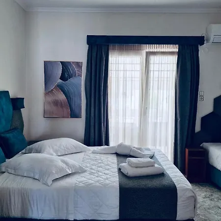 Otel Dionysis Adamantas (Milos)