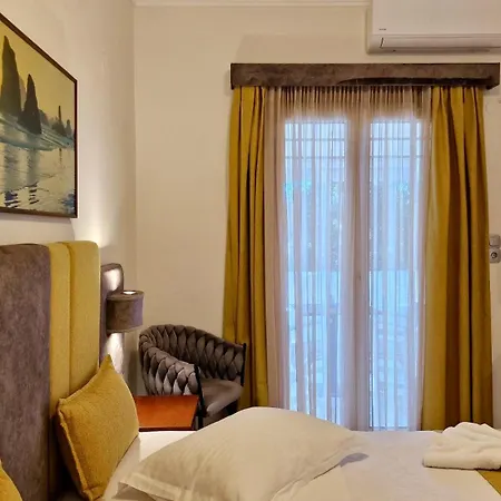 Dionysis Hotel Adamantas (Milos)