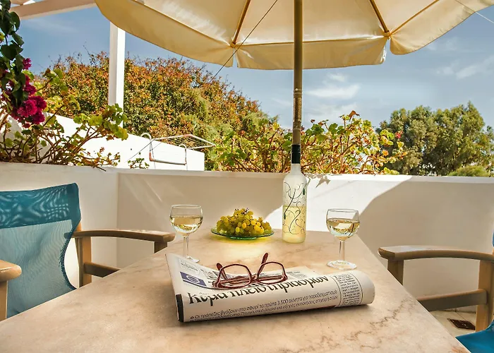 Dionysis 2* Adamantas (Milos)