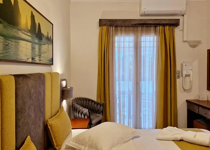 Dionysis Hotel Adamantas (Milos)