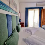 Hotel Dionysis Adamantas (Milos)