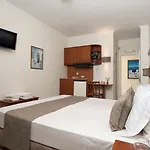 Dionysis Hotel 2*