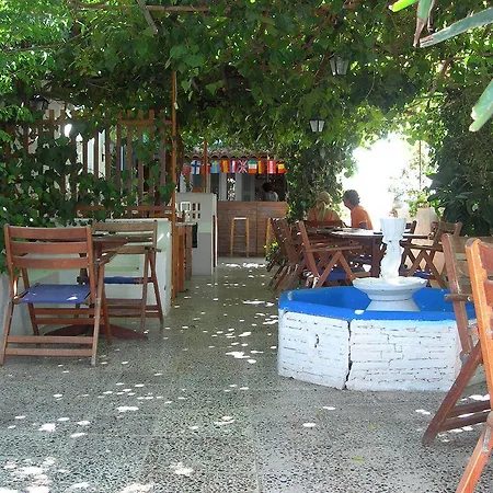 Dionysis Hotel 2*