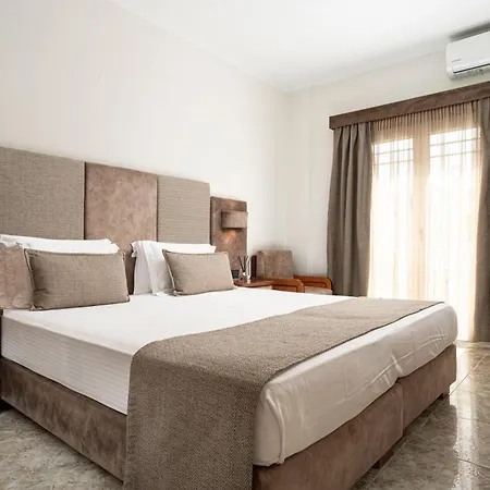 Dionysis Hotel