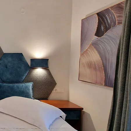 Dionysis 2* アダマス