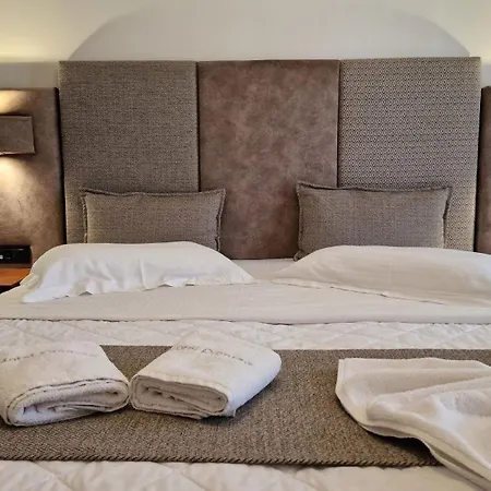 Hotel Dionysis 2*