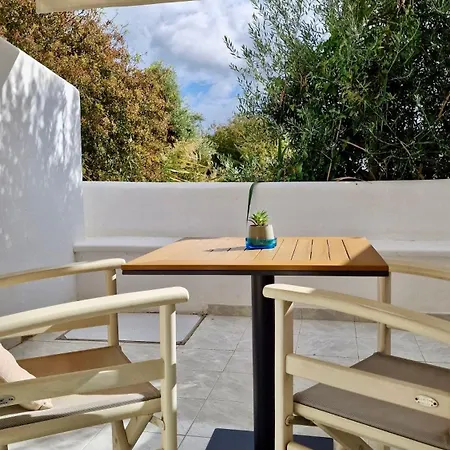 Dionysis Hotel