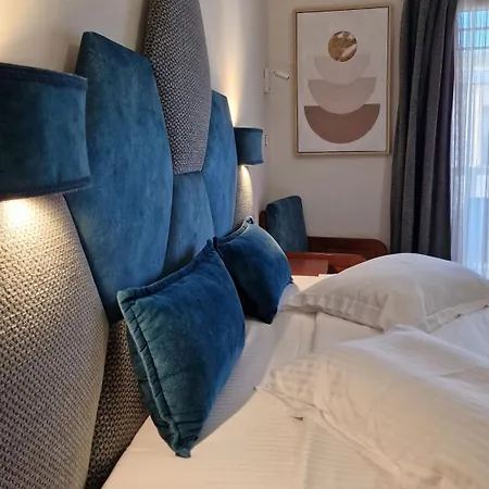 Dionysis 2* アダマス