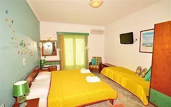 Dionysis Hotel 2*