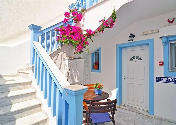 Dionysis 2* Adamantas (Milos)