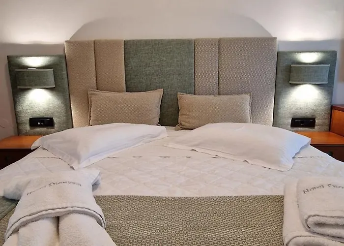 Dionysis ホテル 2*