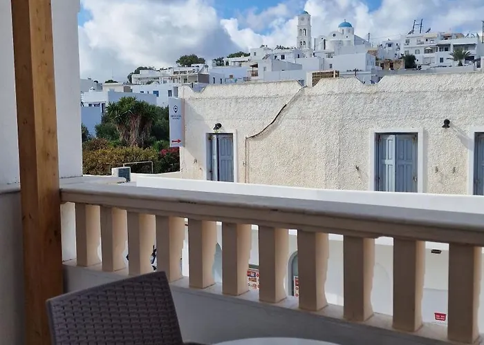 Hotel Dionysis Adamantas (Milos)